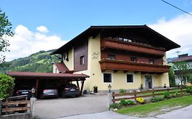 Haus Leo